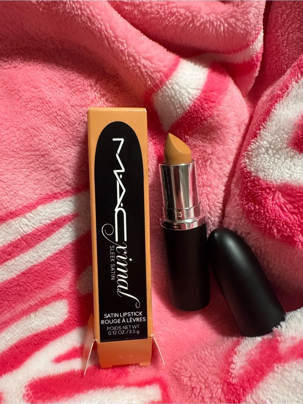 MAC Cosmetics Satin Lipstick 837 Peachstock - Sleek Satin Finish - New In Box